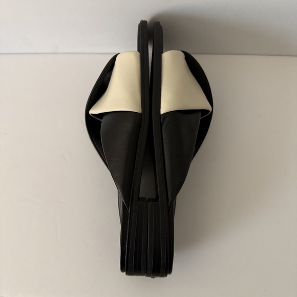 Vionic Miramar Size 8.5 Black & Cream Leather Comfort Slide Sandal Slip On New - Picture 10 of 15